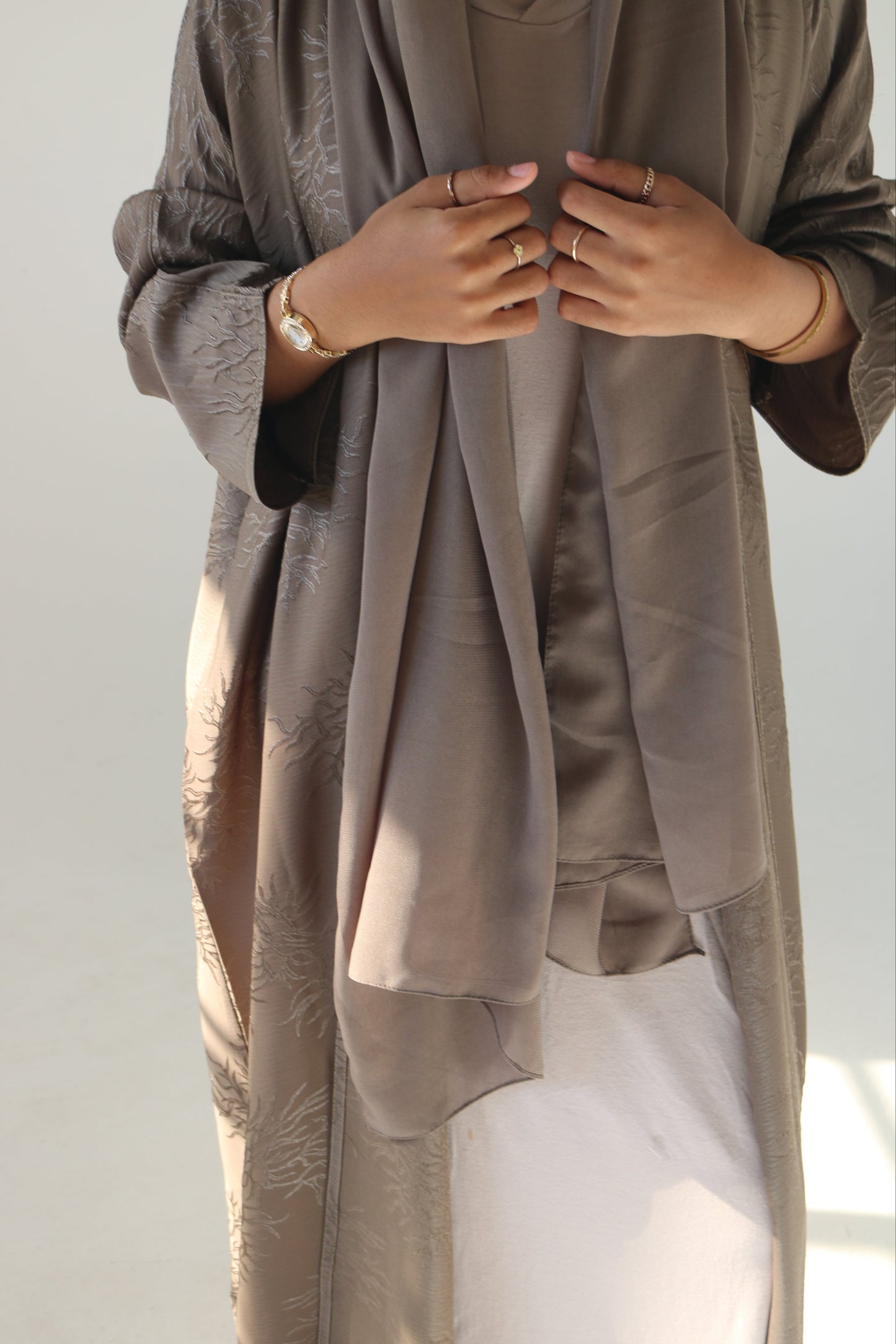 Dahlia Abaya